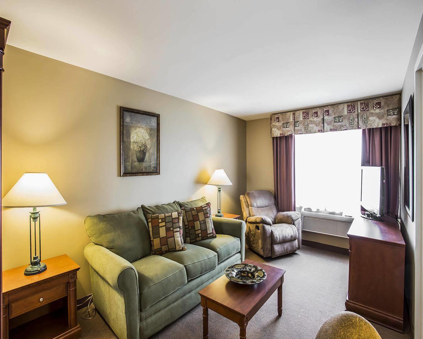 Holiday Inn Express & Suites Halifax - Bedford By Ihg Dış mekan fotoğraf